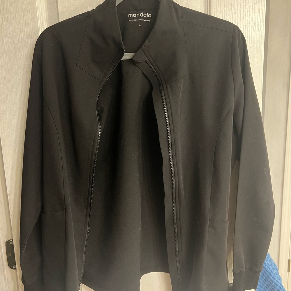 Mandala Black Zip-Up Scrub Jacket